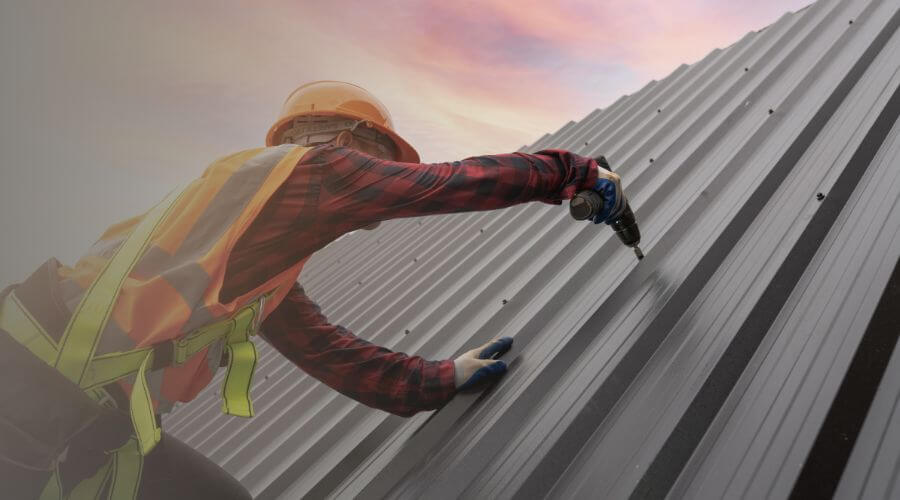 Expert Emergency Roof Repairs services in Danevang, TX